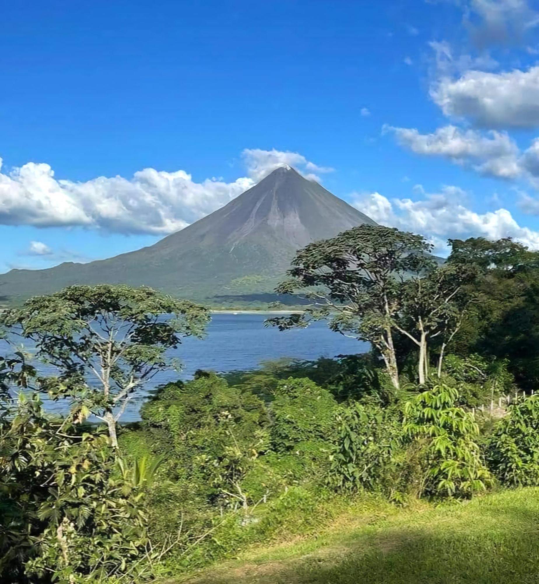 Rustico Villa Arenal La Fortuna Zewnętrze zdjęcie